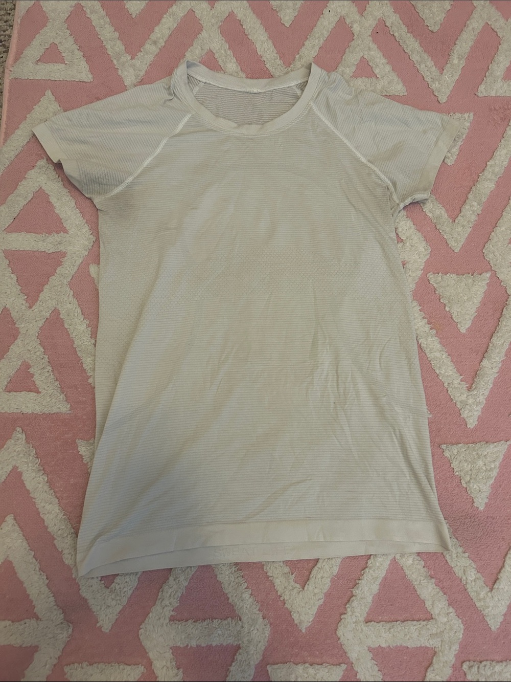 White Lululemon Swiftly Tech